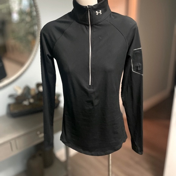 Under Armour Women's Black Quarter-Zip Sweatshirt - Picture 1 of 5